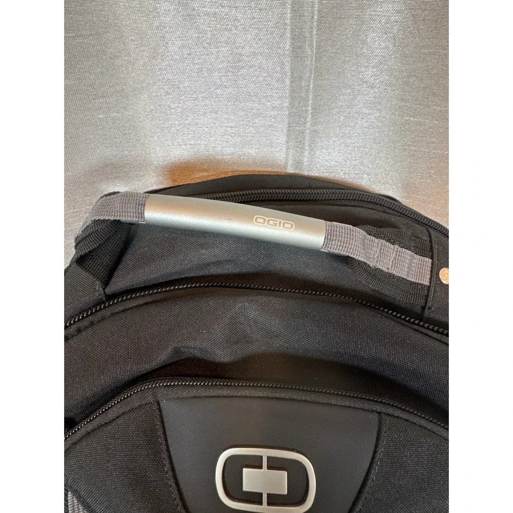Ogio Sikich Black Backpack‎ Laptop Travel School Work Carry On Book Bag